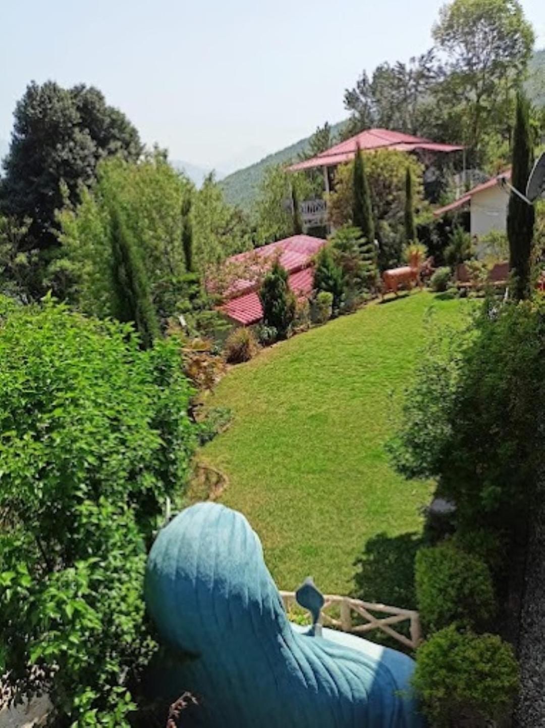 The Village Retreat Resort , Guptkashi Gupta Kashi Екстер'єр фото